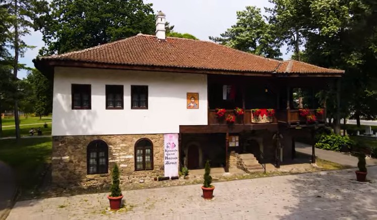 Stan na dan Kraljevo Stara carsija smestaj u Karadjordjevoj ulici apartmani u starom delu grada sa parkingom