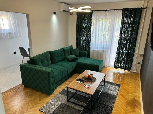 M2 apartments Kraljevo stan na dan smeštaj u Pocerskoj ulici privatni apartmani sa terasom